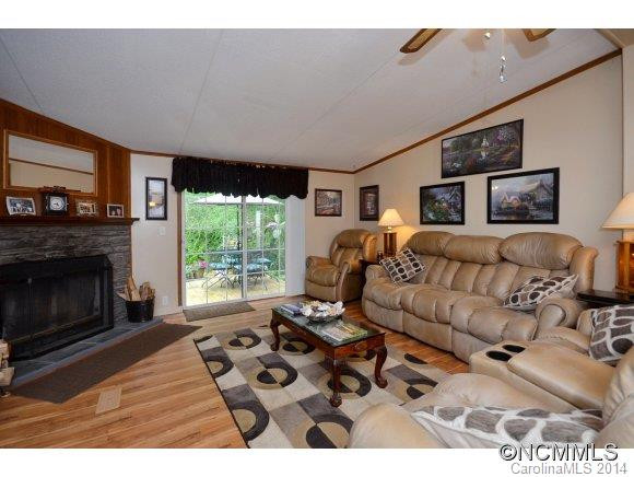 10 SAVANNAH CIRCLE - Photo 2