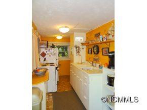 52 Lawrence Place - Photo 12