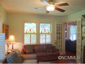 52 Lawrence Place - Photo 5