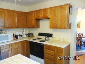 52 Lawrence Place - Photo 6