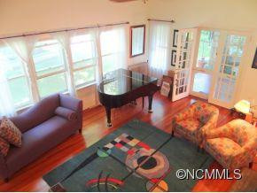 52 Lawrence Place - Photo 9