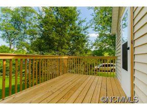 190 Michigan - Photo 12