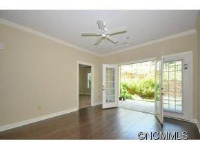40 Hyannis Drive #102 - Photo 4