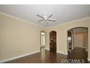 40 Hyannis Drive #102 - Photo 5