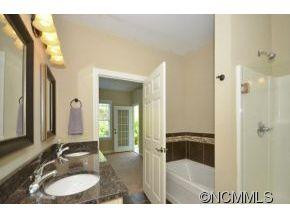 40 Hyannis Drive #102 - Photo 9