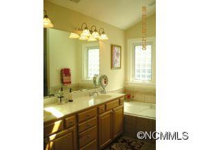 36 Stonebridge Drive - Photo 11