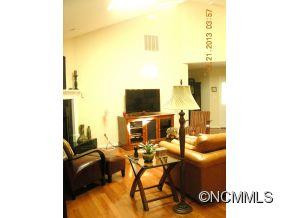 36 Stonebridge Drive - Photo 8