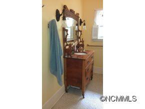 255 Cumberland Ave - Photo 12