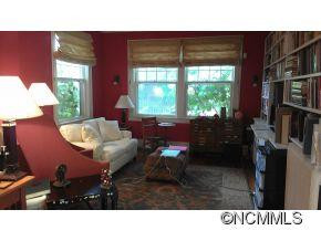 255 Cumberland Ave - Photo 3