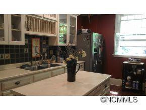 255 Cumberland Ave - Photo 6