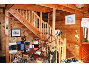 215 Goldenleaf - Photo 6