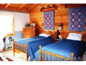 215 Goldenleaf - Photo 9