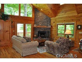 531 Nottingham - Photo 2