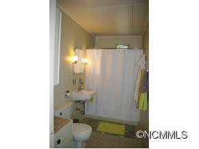 70 Hampden Road - Photo 16