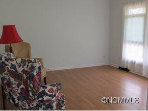 127 Maywood Rd. - Photo 6