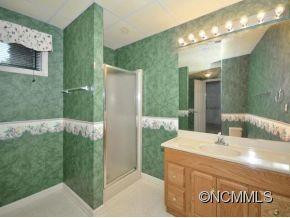 317 MOUNTAIN VALLEY DRIVE - Photo 18