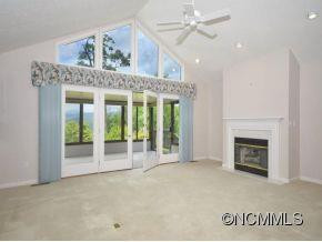 317 MOUNTAIN VALLEY DRIVE - Photo 5
