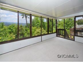 317 MOUNTAIN VALLEY DRIVE - Photo 6