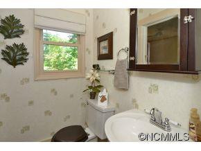 102 Connally Street - Photo 16