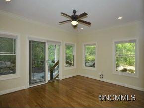 64 VILLAGE POINTE LANE - Photo 12