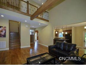 64 VILLAGE POINTE LANE - Photo 4