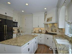 1648 Olmsted Drive - Photo 14