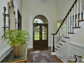 1648 Olmsted Drive - Photo 4