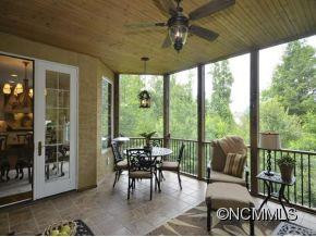 1648 Olmsted Drive - Photo 9