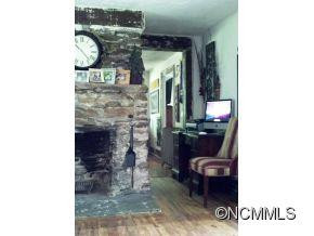  - Photo 5