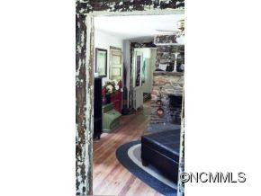  - Photo 6