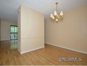 103 ABBEY CIRCLE - Photo 4