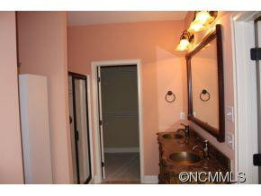 113 Hideaway Court - Photo 8
