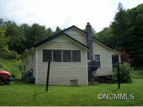429 Hardscrabble Road - Photo 4