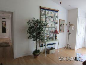 229 Hubbard Hollow - Photo 5
