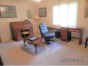 725 COUNTRY CLUB DRIVE - Photo 10