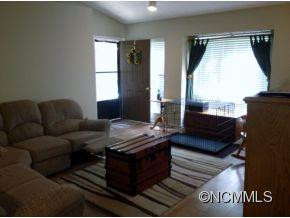 50 Ravencroft Lane - Photo 3