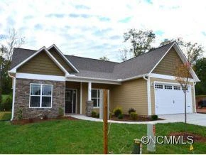 82 WEAVER VILLAGE WALK