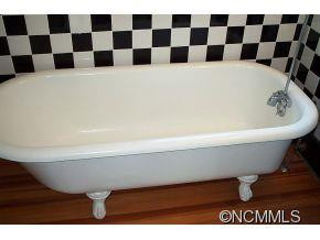 134 Academy St - Photo 13