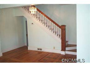 134 Academy St - Photo 3