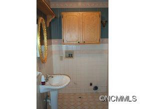 134 Academy St - Photo 9