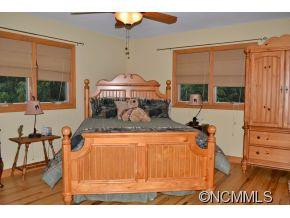 1180 Bear Cliff Drive - Photo 14