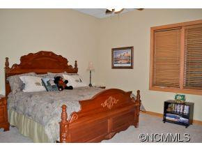 1180 Bear Cliff Drive - Photo 19