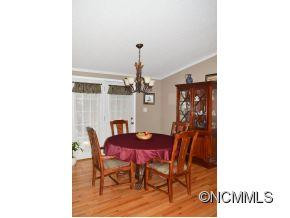335 Mulberry Drive - Photo 7