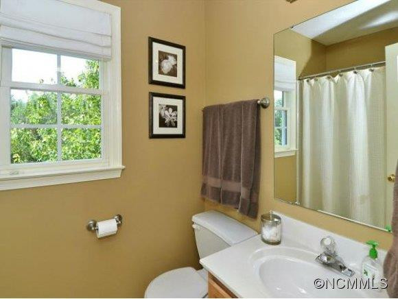 1018 THORNCREST DRIVE - Photo 13