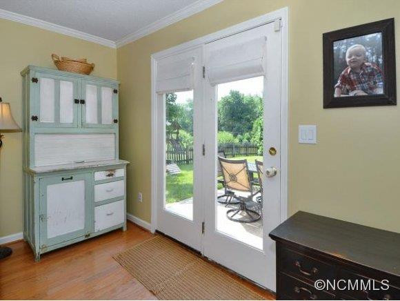 1018 THORNCREST DRIVE - Photo 8