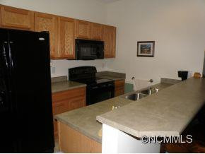 65 Foxden Drive Unit 104 - Photo 8