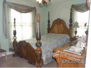 160 Estelle Park Drive - Photo 8