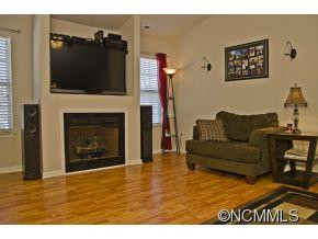 70 Farington Circle - Photo 7