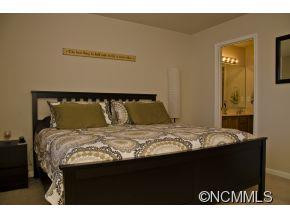 70 Farington Circle - Photo 10