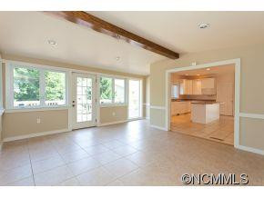 8 Strawberry Lane - Photo 7
